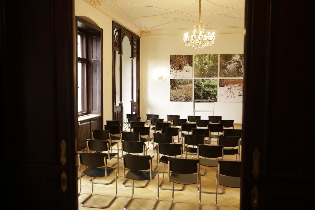 Romantik Hotel Schloss Reichenow Екстериор снимка