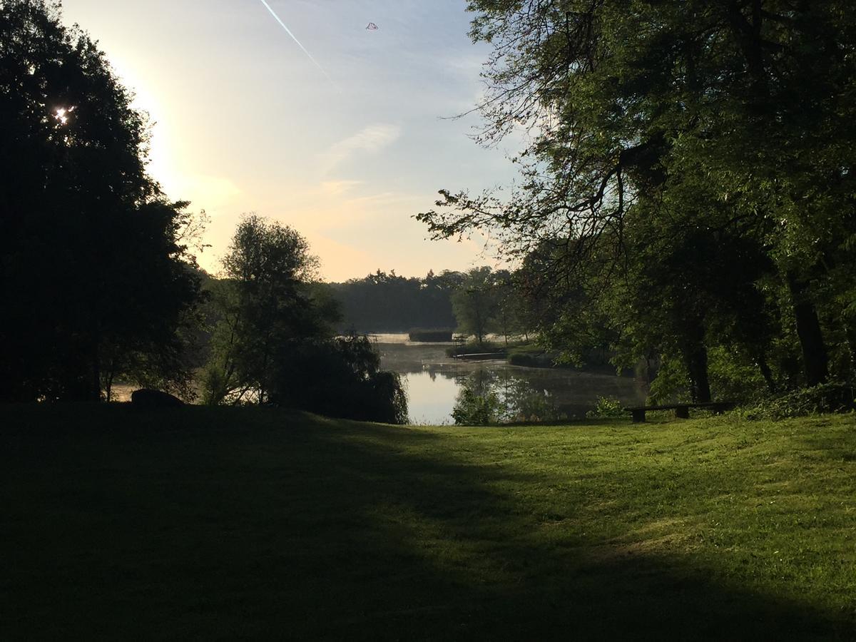 Romantik Hotel Schloss Reichenow Екстериор снимка